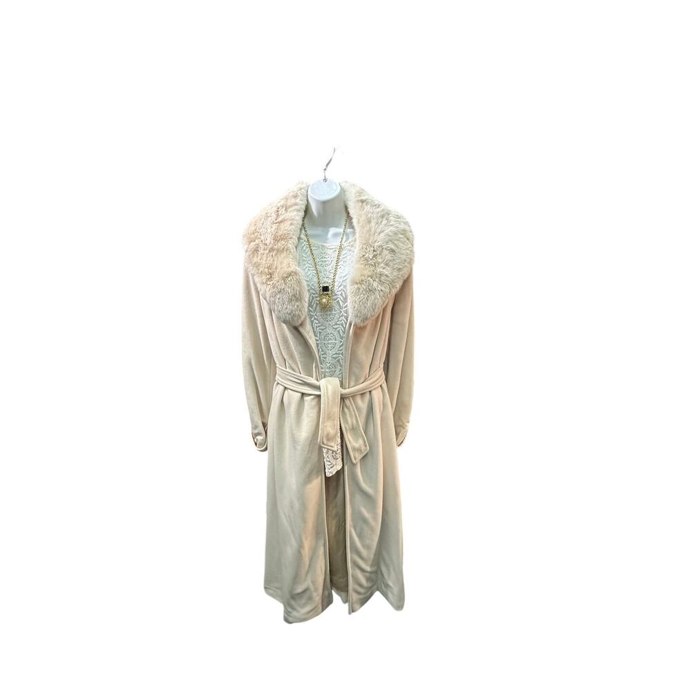 Kashmiracle Old Money Cashmere feel vintage belted Hollywood Glam luxury coat
